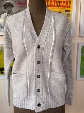 Vintage 80s Soft Grey Knit Varsity Cardigan – Minimalist Cozy Grandpa Core